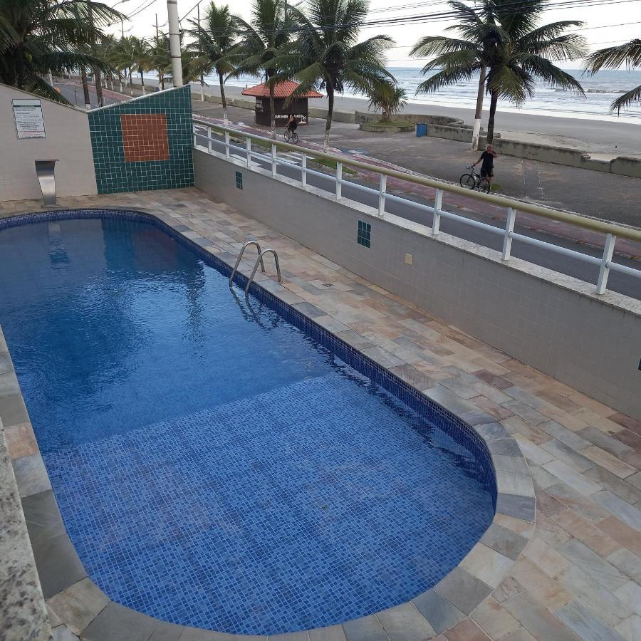 Ótimo apartamento condomínio frente a praia Mongaguá Exterior foto
